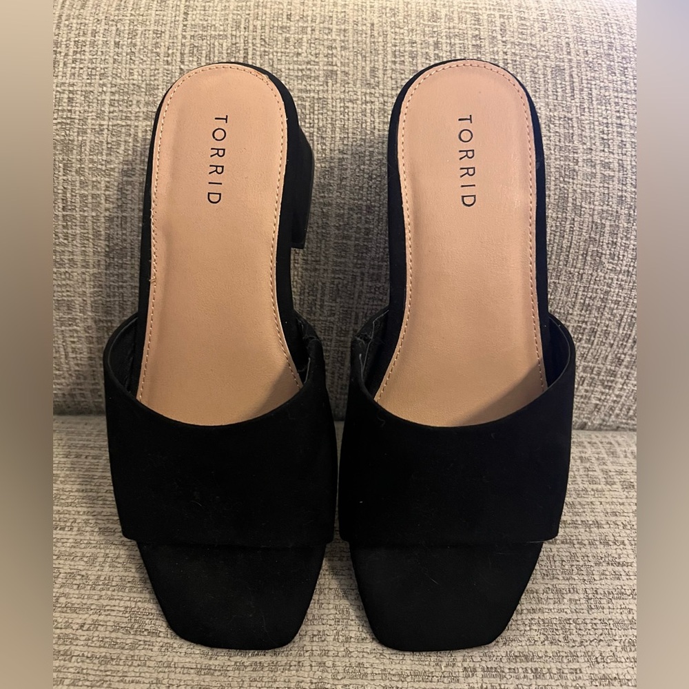 Torrid Size 10.5 Black Slip On Dress Heels